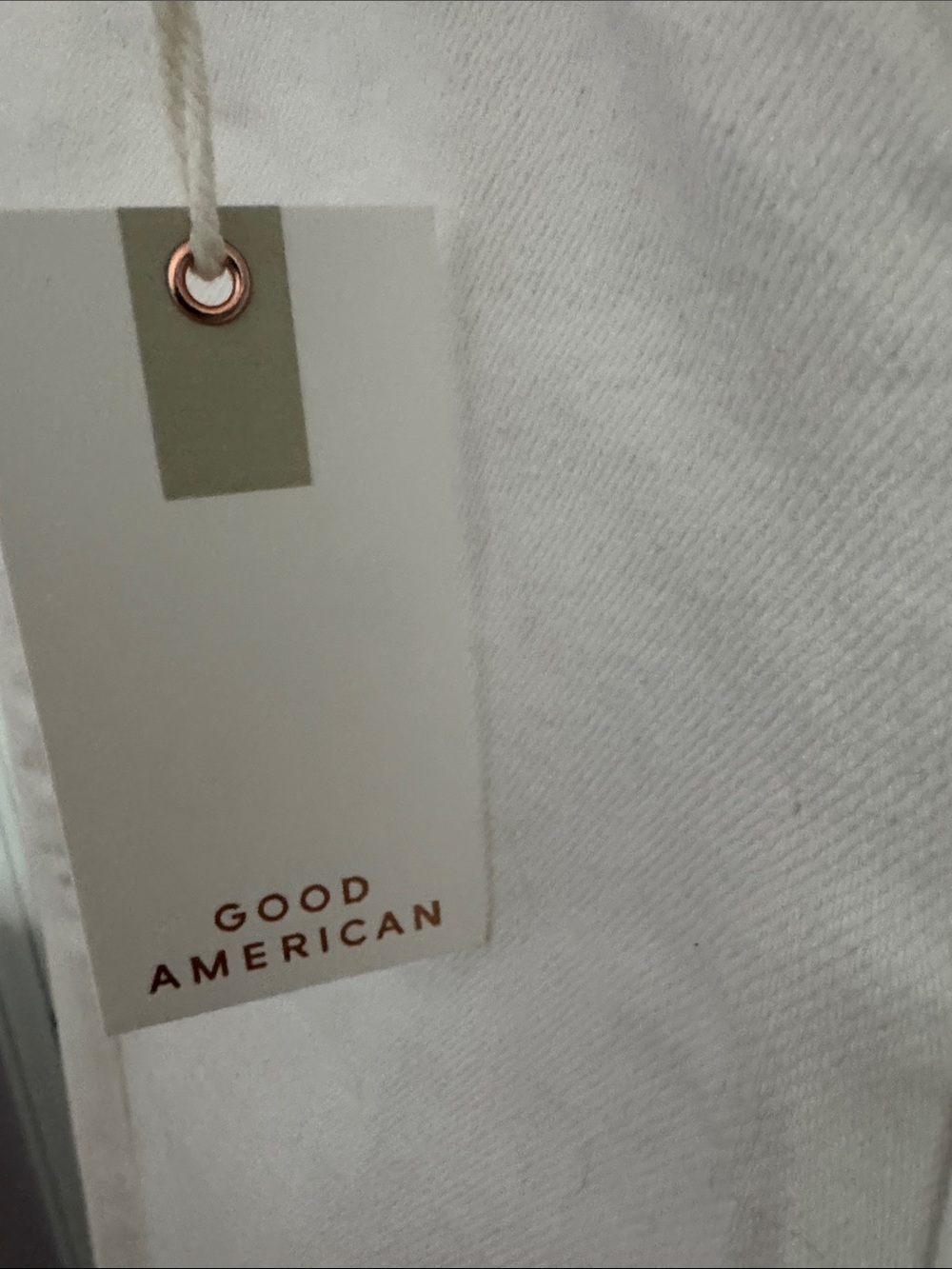 NEW WITH TAGS Good American White Straight-Leg Jeans - Picture 3 of 8